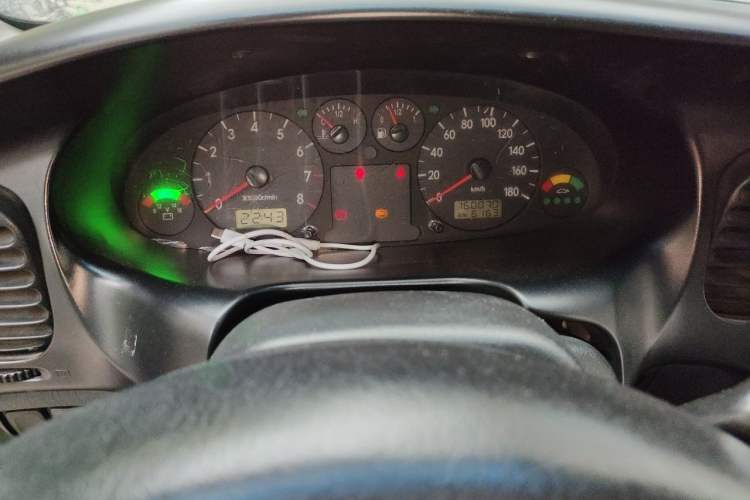 Used JAC Group Refine 2015 2.0L Shuttle Gasoline Long-Wheelbase Comfort Version HFC4GA3-3D Instrument Cluster