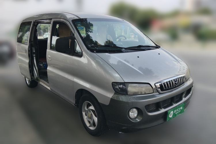 Used JAC Group Refine 2015 2.0L Shuttle Gasoline Long-Wheelbase Comfort Version HFC4GA3-3D Front Right 45 Deg