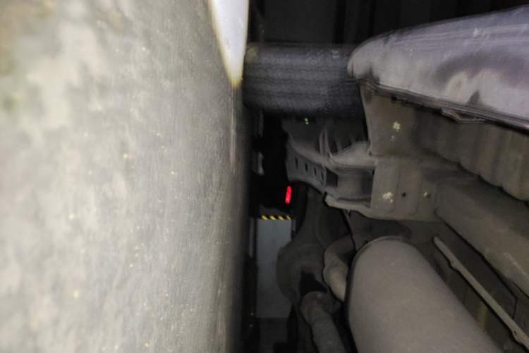 Used JAC Group Refine 2015 1.9T Shuttle Long-Wheelbase Comfort Model HFC4DB1-2C Chassis Rear Right