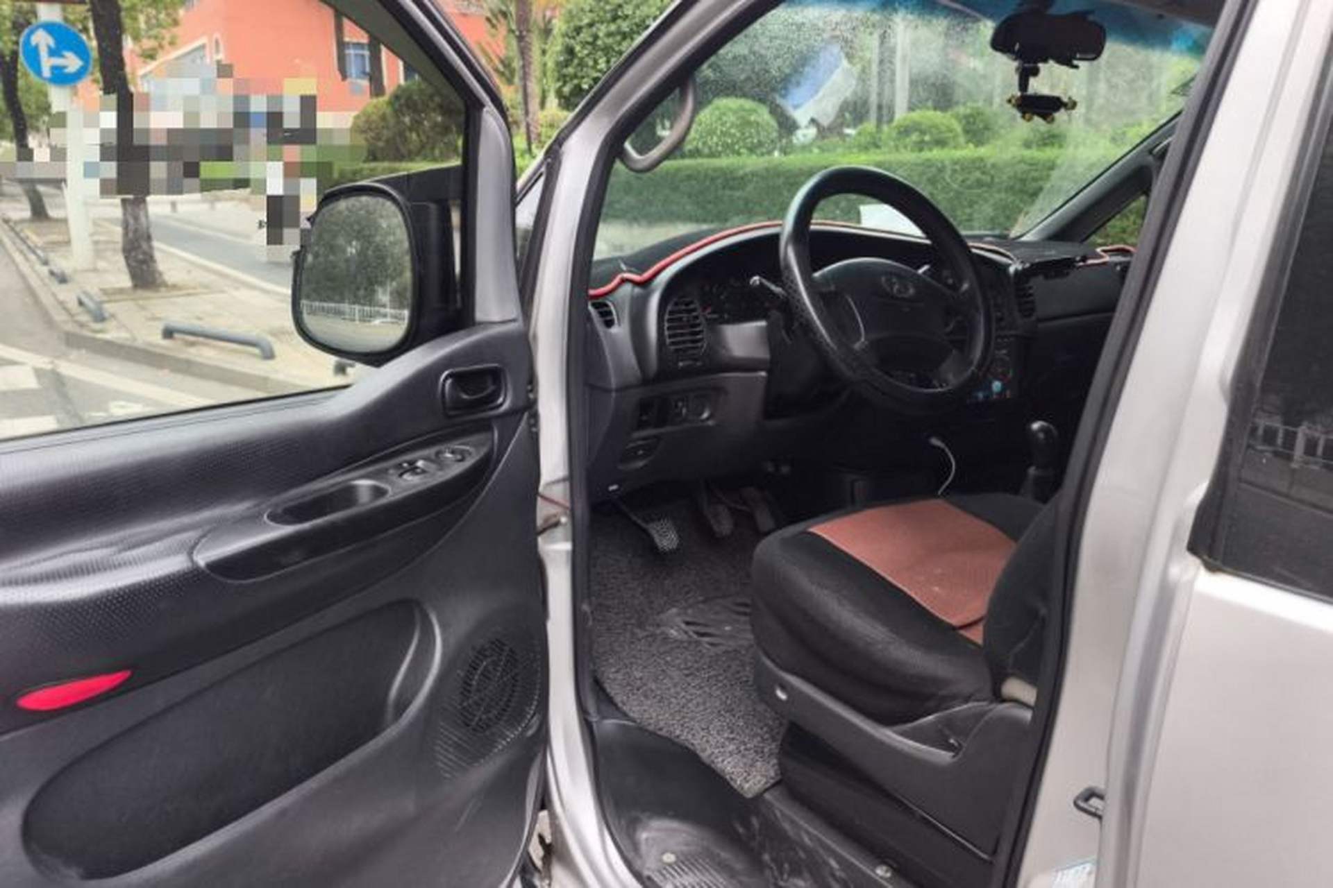 Used JAC Group Refine 2015 2.0L Shuttle Gasoline Long-Wheelbase Standard Version HFC4GA3-3D Driver Seat