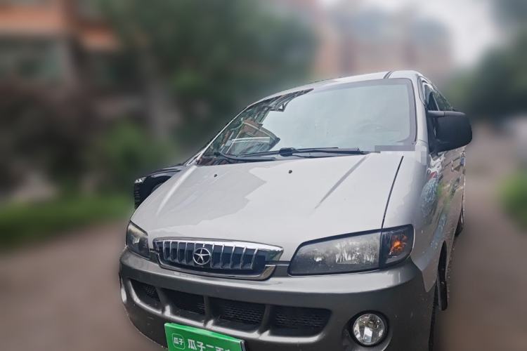 Used JAC Group Refine 2015 2.0L Shuttle Gasoline Long-Wheelbase Comfort Version HFC4GA3-3D Front