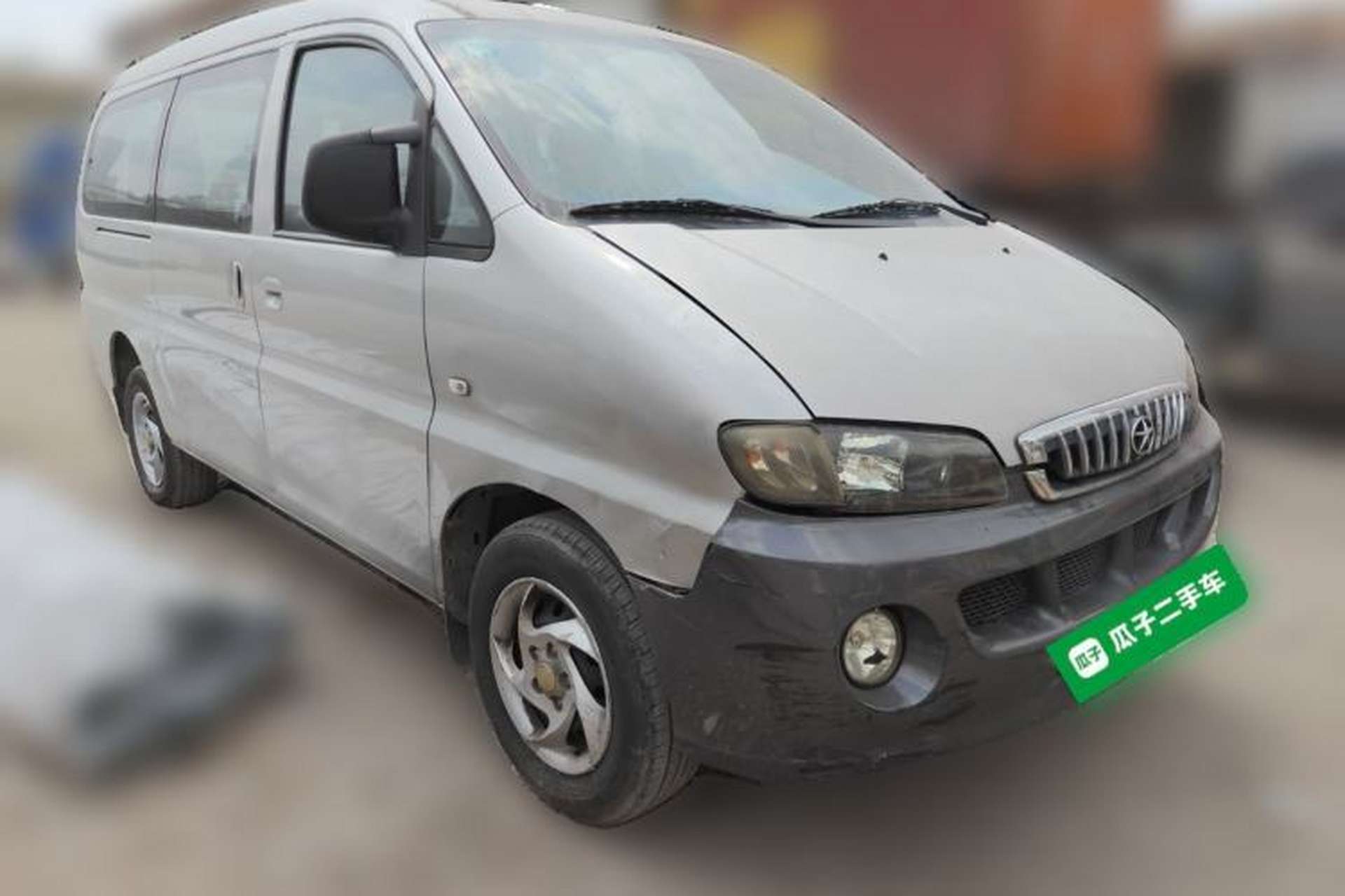 Used JAC Group Refine 2015 2.0L Shuttle Gasoline Long-Wheelbase Comfort Version HFC4GA3-3D Front Right 45 Deg