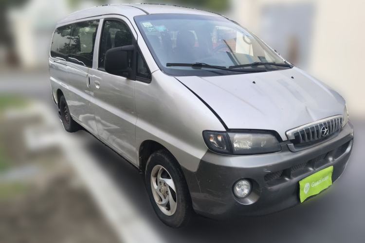 Used JAC Group Refine 2015 2.0L Shuttle Gasoline Long-Wheelbase Standard Version HFC4GA3-3D Front Right 45 Deg