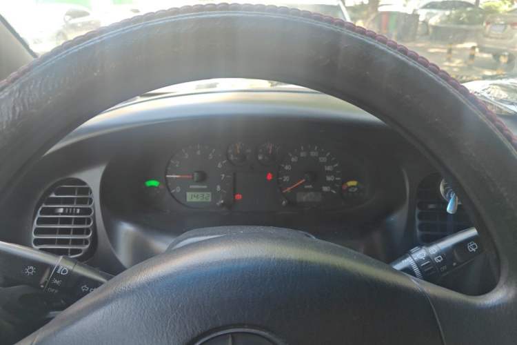 Used JAC Group Refine 2015 2.0L Shuttle Gasoline Long-Wheelbase Comfort Version HFC4GA3-3D Instrument Cluster