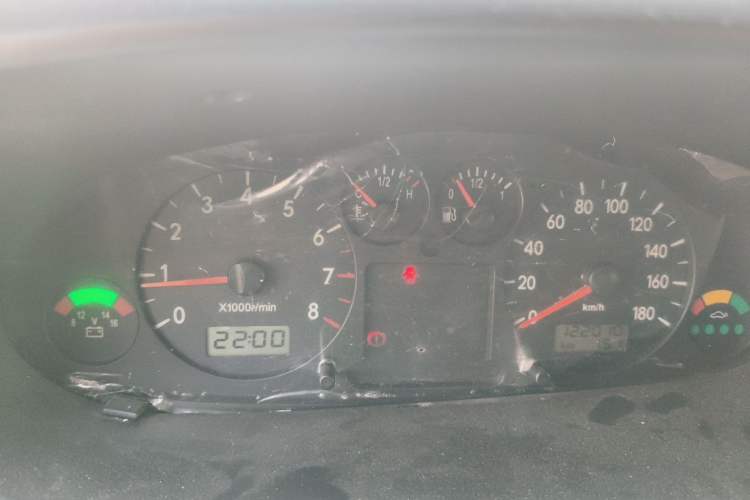 Used JAC Group Refine 2015 2.0L Shuttle Gasoline Long-Wheelbase Standard Version HFC4GA3-3D Instrument Cluster
