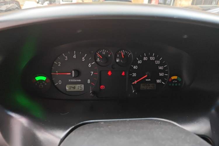 Used JAC Group Refine 2015 2.0L Shuttle Gasoline Long-Wheelbase Comfort Version HFC4GA3-3D Instrument Cluster