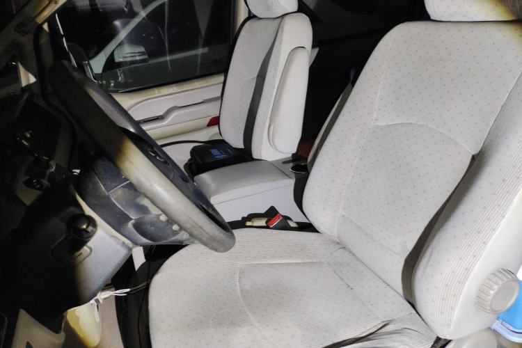 Used JAC Group Refine 2015 1.9T Shuttle Long-Wheelbase Comfort Model HFC4DB1-2C Left Front Seat