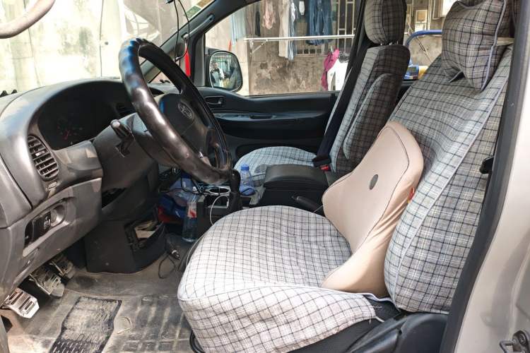 Used JAC Group Refine 2015 2.0L Shuttle Gasoline Long-Wheelbase Standard Version HFC4GA3-3D Left Front Seat