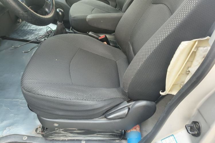 Used JAC Group Refine 2015 2.0L Shuttle Gasoline Long-Wheelbase Standard Version HFC4GA3-3D Left Front Seat
