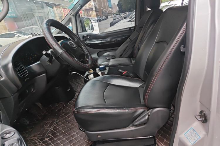 Used JAC Group Refine 2015 2.0L Shuttle Gasoline Long-Wheelbase Comfort Version HFC4GA3-3D Left Front Seat
