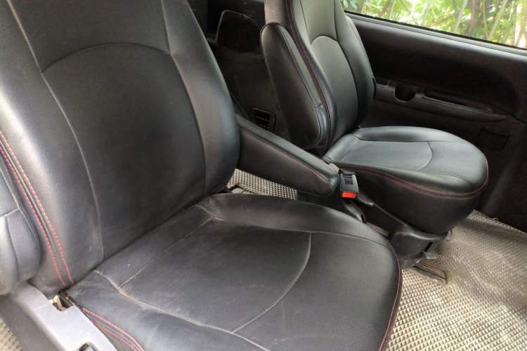Used JAC Group Refine 2015 2.0L Shuttle Gasoline Long-Wheelbase Standard Version HFC4GA3-3D Left Rear Seat