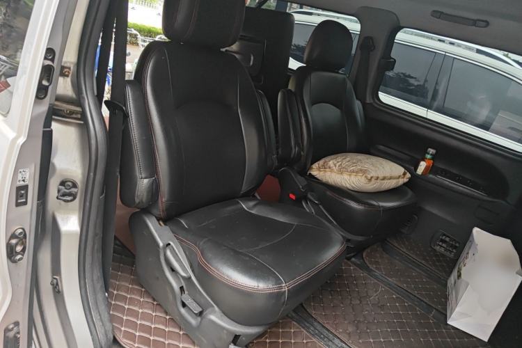 Used JAC Group Refine 2015 2.0L Shuttle Gasoline Long-Wheelbase Comfort Version HFC4GA3-3D Left Rear Seat