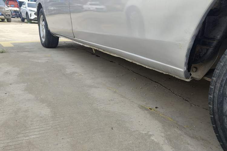 Used JAC Group Refine 2015 2.0L Shuttle Gasoline Long-Wheelbase Standard Version HFC4GA3-3D Left Side Sill