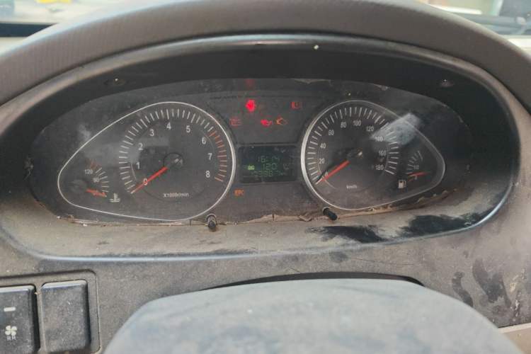 Used JAC Group Refine  Odometer Close Up