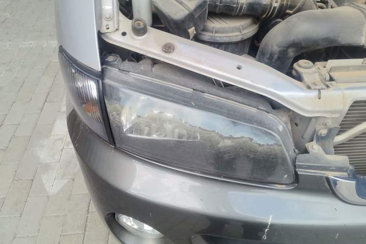 Used JAC Group Refine 2015 2.0L Shuttle Gasoline Long-Wheelbase Comfort Version HFC4GA3-3D Right Front Headlight