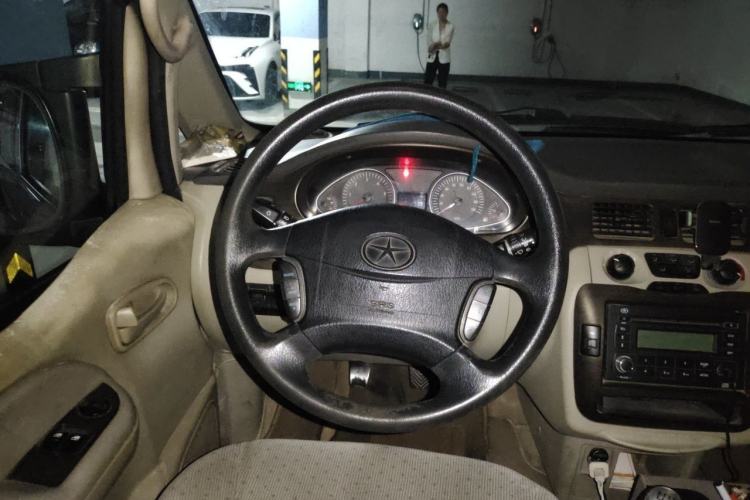 Used JAC Group Refine 2015 1.9T Shuttle Long-Wheelbase Comfort Model HFC4DB1-2C Steering Wheel