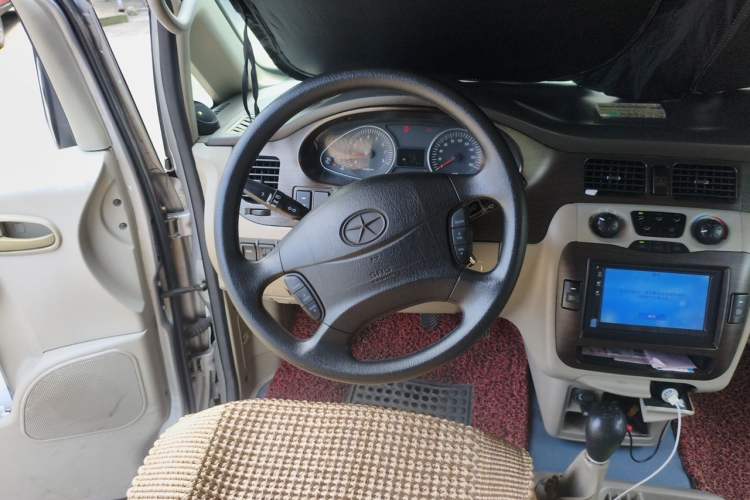 Used JAC Group Refine 2015 2.0L Shuttle Gasoline Long-Wheelbase Comfort Version HFC4GA3-3D Steering Wheel