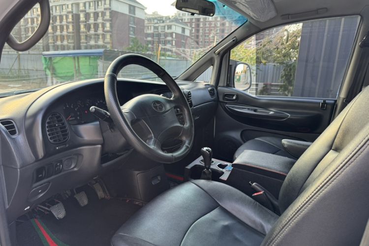 Used JAC Group Refine 2015 2.0L Shuttle Gasoline Long-Wheelbase Standard Version HFC4GA3-3D Exterior 8