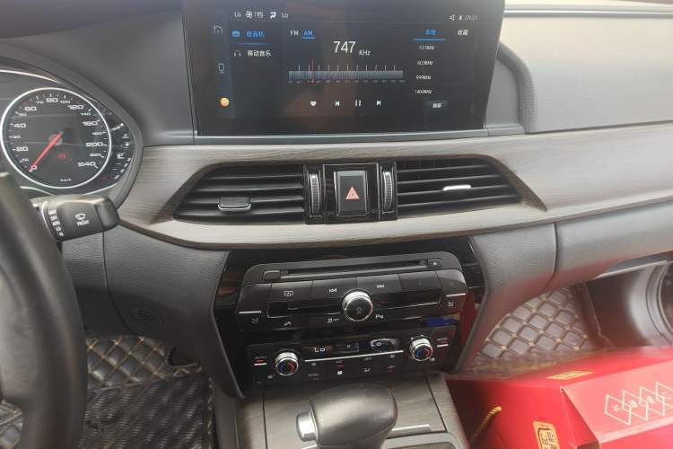 Used JAC Group Refine A60 2017 1.5 TGDI Automatic Luxury Business Model Audio And AC Panel