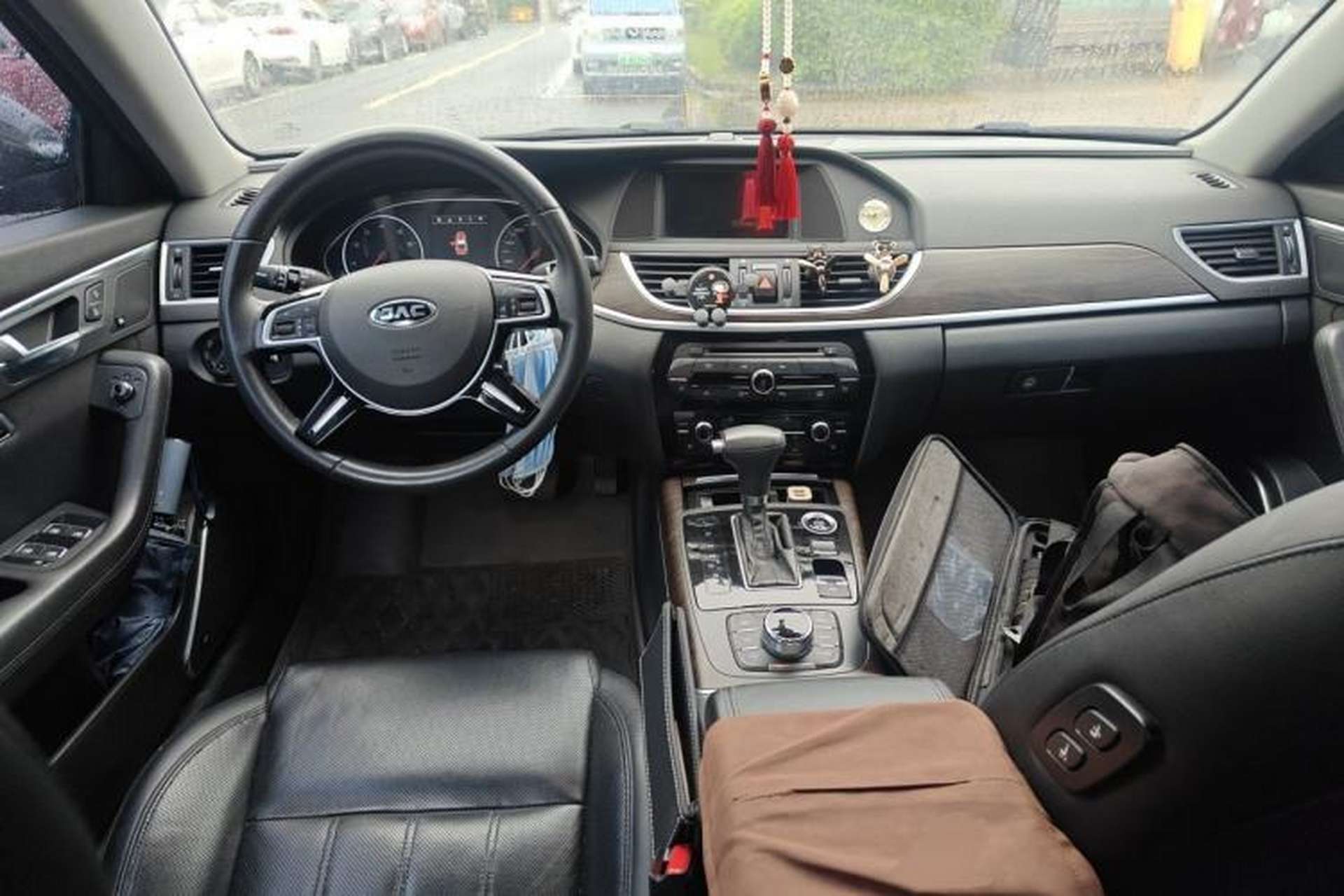 Used JAC Group Refine A60 2017 1.5 TGDI Automatic Luxury Business Model Center Console