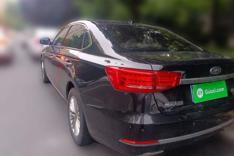 Used JAC Group Refine A60 2017 1.5 TGDI Automatic Luxury Model Exterior 3