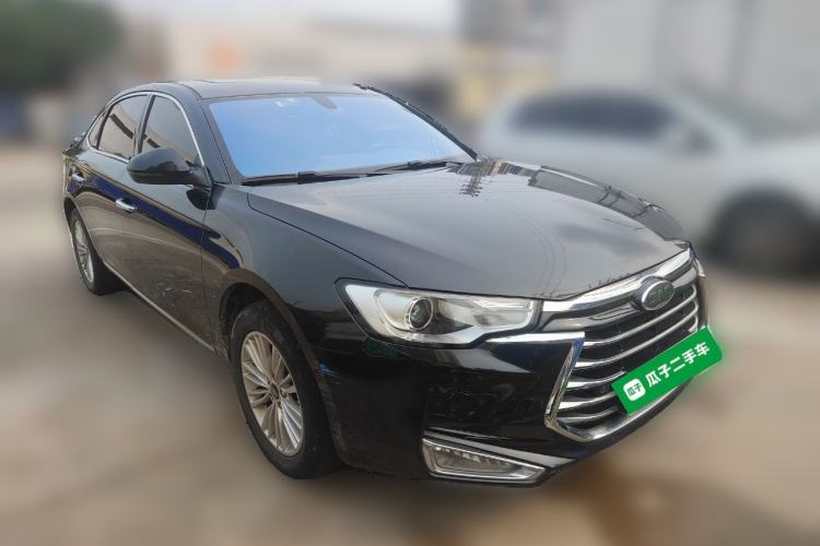 Used JAC Group Refine A60 2017 1.5 TGDI Automatic Luxury Business Model Front Right 45 Deg
