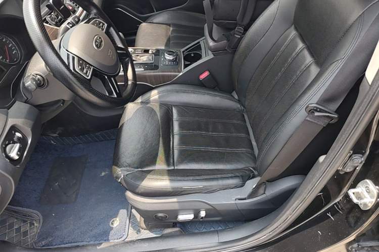 Used JAC Group Refine A60 2017 1.5 TGDI Automatic Luxury Business Model Left Front Seat