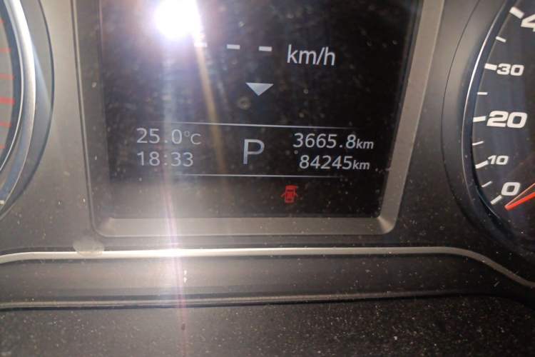 Used JAC Group Refine A60 2017 1.5 TGDI Automatic Luxury Model Odometer Close Up
