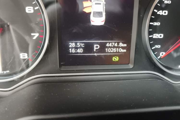 Used JAC Group Refine A60 2017 1.5 TGDI Automatic Luxury Model Odometer Close Up