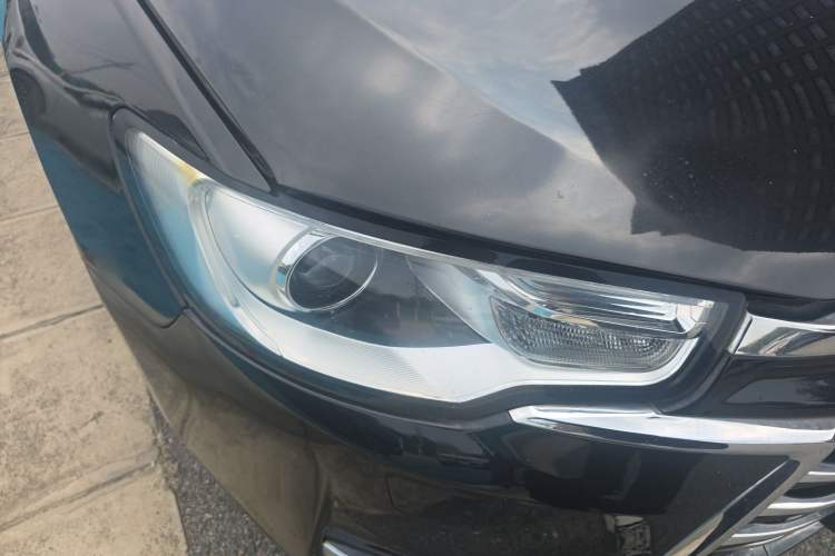 Used JAC Group Refine A60 2017 1.5 TGDI Automatic Luxury Business Model Right Front Headlight
