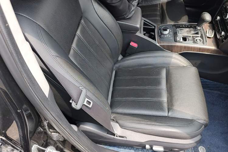 Used JAC Group Refine A60 2017 1.5 TGDI Automatic Luxury Business Model Right Front Seat