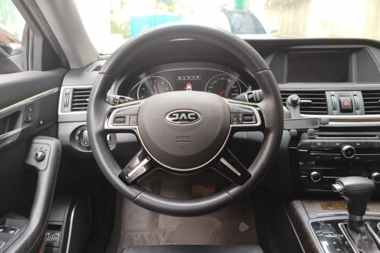 Used JAC Group Refine A60 2017 1.5 TGDI Automatic Luxury Model Steering Wheel