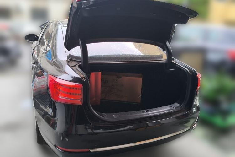 Used JAC Group Refine A60 2017 1.5 TGDI Automatic Luxury Model Trunk