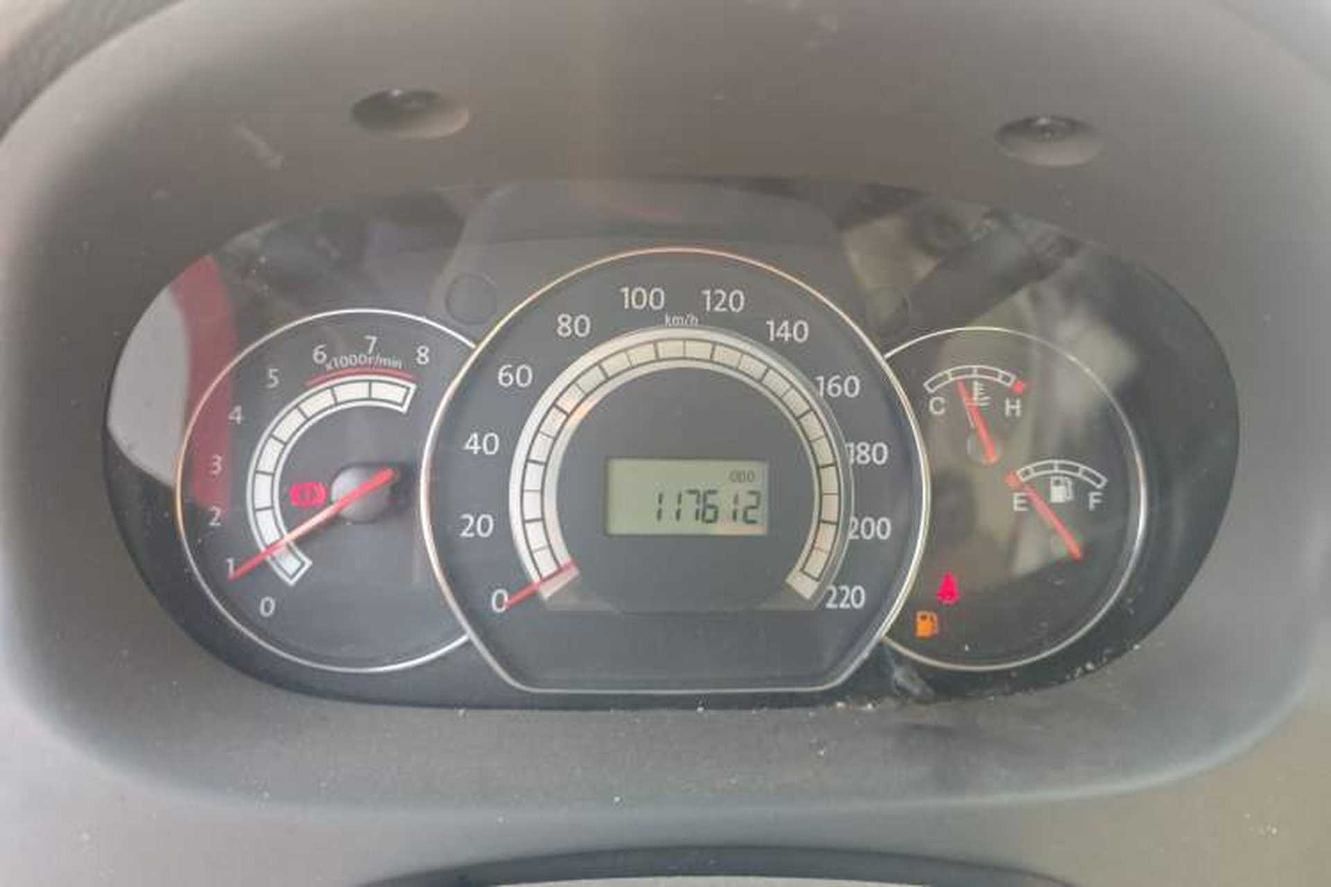 Used JAC Group Refine M2 2011 1.8L MT Zunyi Model 5-Seater Instrument Cluster