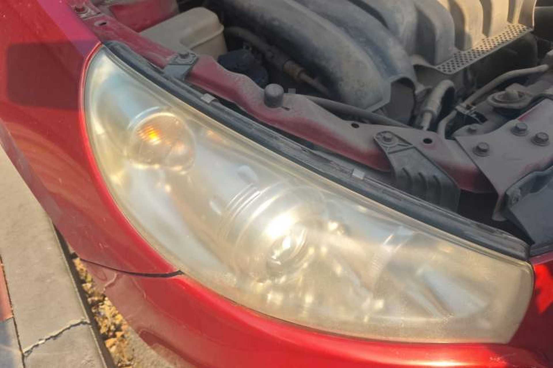 Used JAC Group Refine M2 2011 1.8L MT Zunyi Model 5-Seater Right Front Headlight