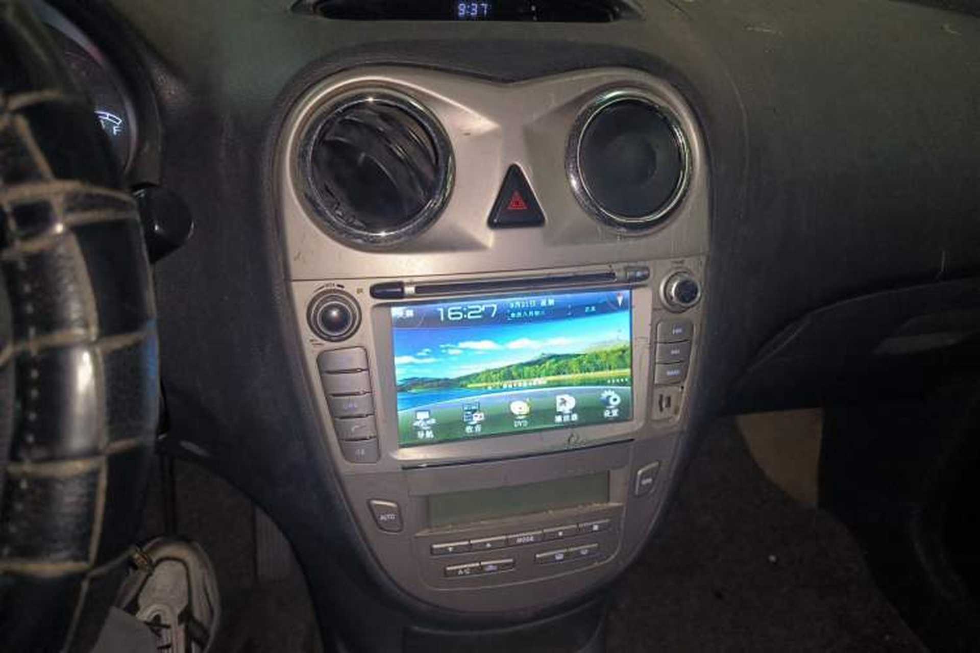 Used JAC Group Refine M2 2012 1.8L MT Business Luxury 5-Seater Audio And AC Panel