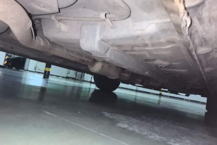 Used JAC Group Refine M2 2012 1.5L MT IKEA Comfort Edition Chassis Rear Right