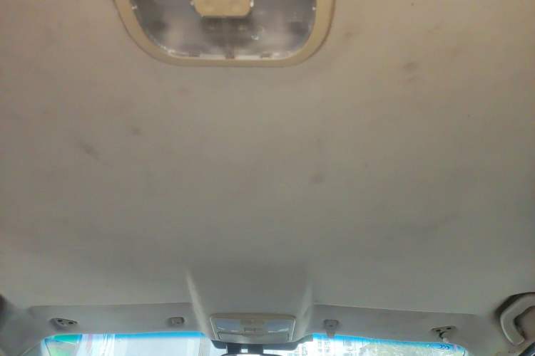 Used JAC Group Refine M2 2012 1.8L MT Business Luxury 5-Seater Headliner