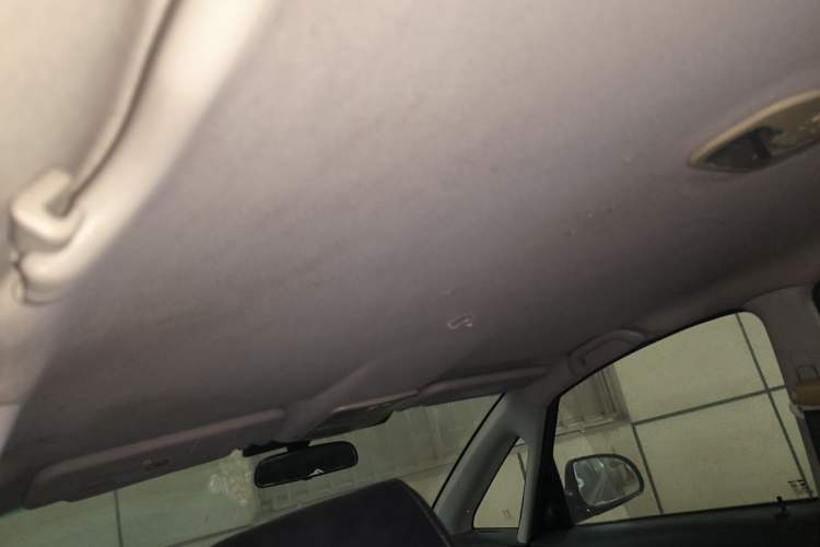 Used JAC Group Refine M2 2012 1.8L MT Business Luxury 5-Seater Headliner