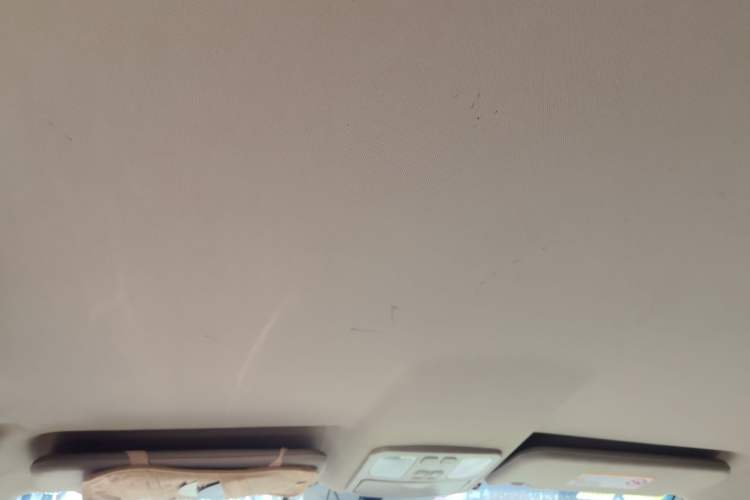 Used JAC Group Refine M2 2012 1.8L MT Business Luxury 7-Seater Headliner