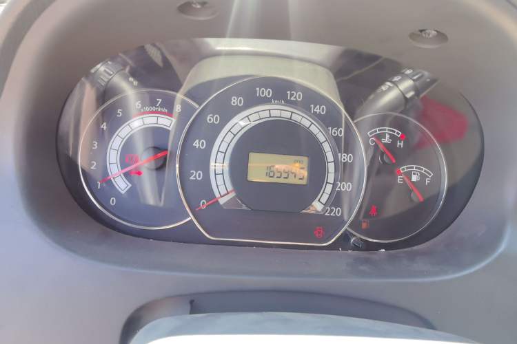 Used JAC Group Refine M2 2012 1.8L MT Business Luxury 7-Seater Instrument Cluster