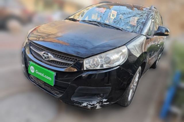 Used JAC Group Refine M2 2012 1.8L MT Business Luxury 5-Seater