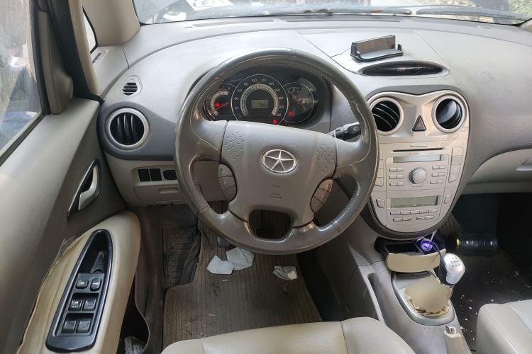 Used JAC Group Refine M2 2012 1.8L MT Business Luxury 5-Seater Steering Wheel