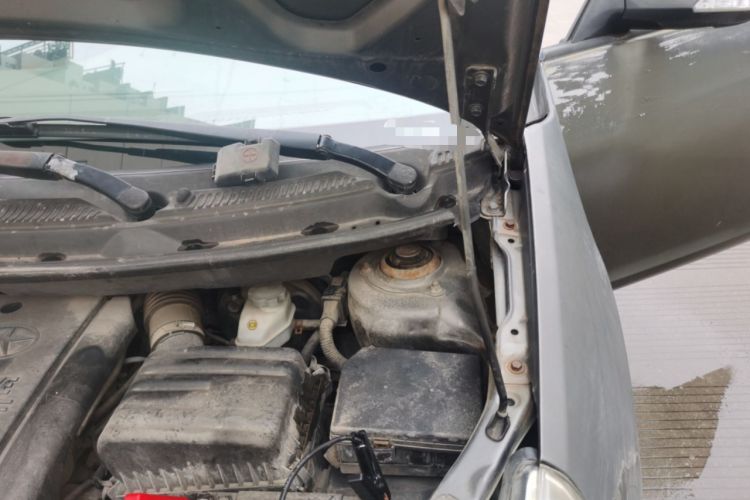 Used JAC Group Refine M2 2012 1.8L MT Business Elite Edition 5-Seater Engine Bay Left