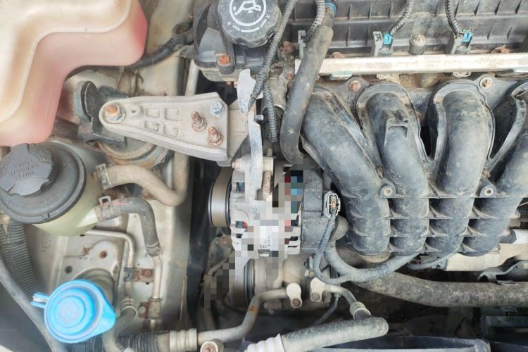 Used JAC Group Refine M2 2012 1.5L MT IKEA Luxury Edition Engine Bay Right