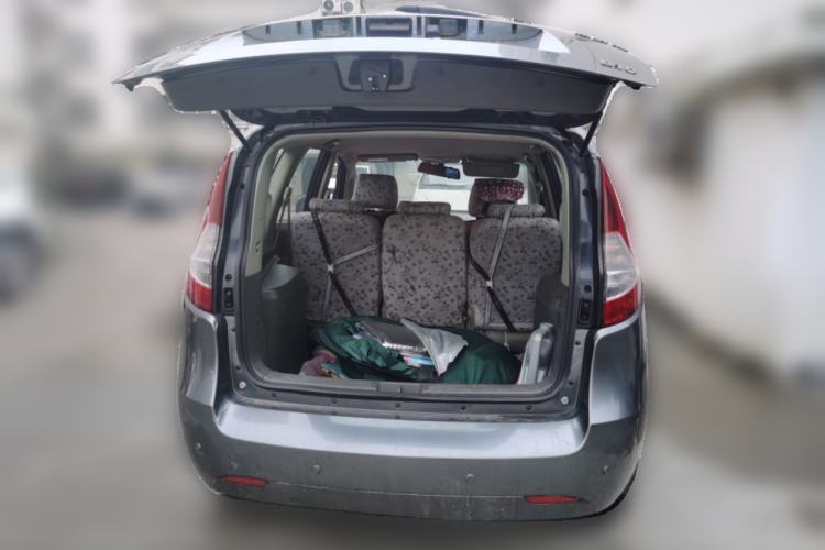 Used JAC Group Refine M2 2012 1.8L MT Business Elite Edition 5-Seater Trunk