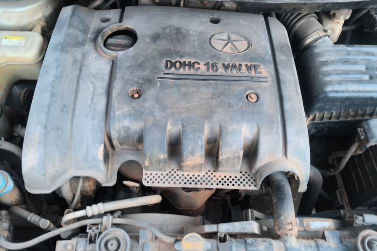 Used JAC Group Refine M2 2012 1.8L MT Business & Comfort Version 7 Seats Engine Bay