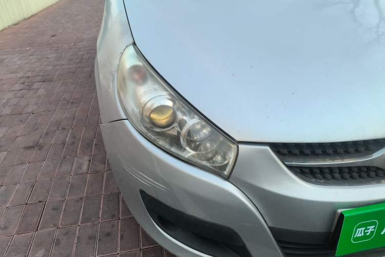 Used JAC Group Refine M2 2012 1.8L MT Business & Comfort Version 7 Seats Right Front Headlight