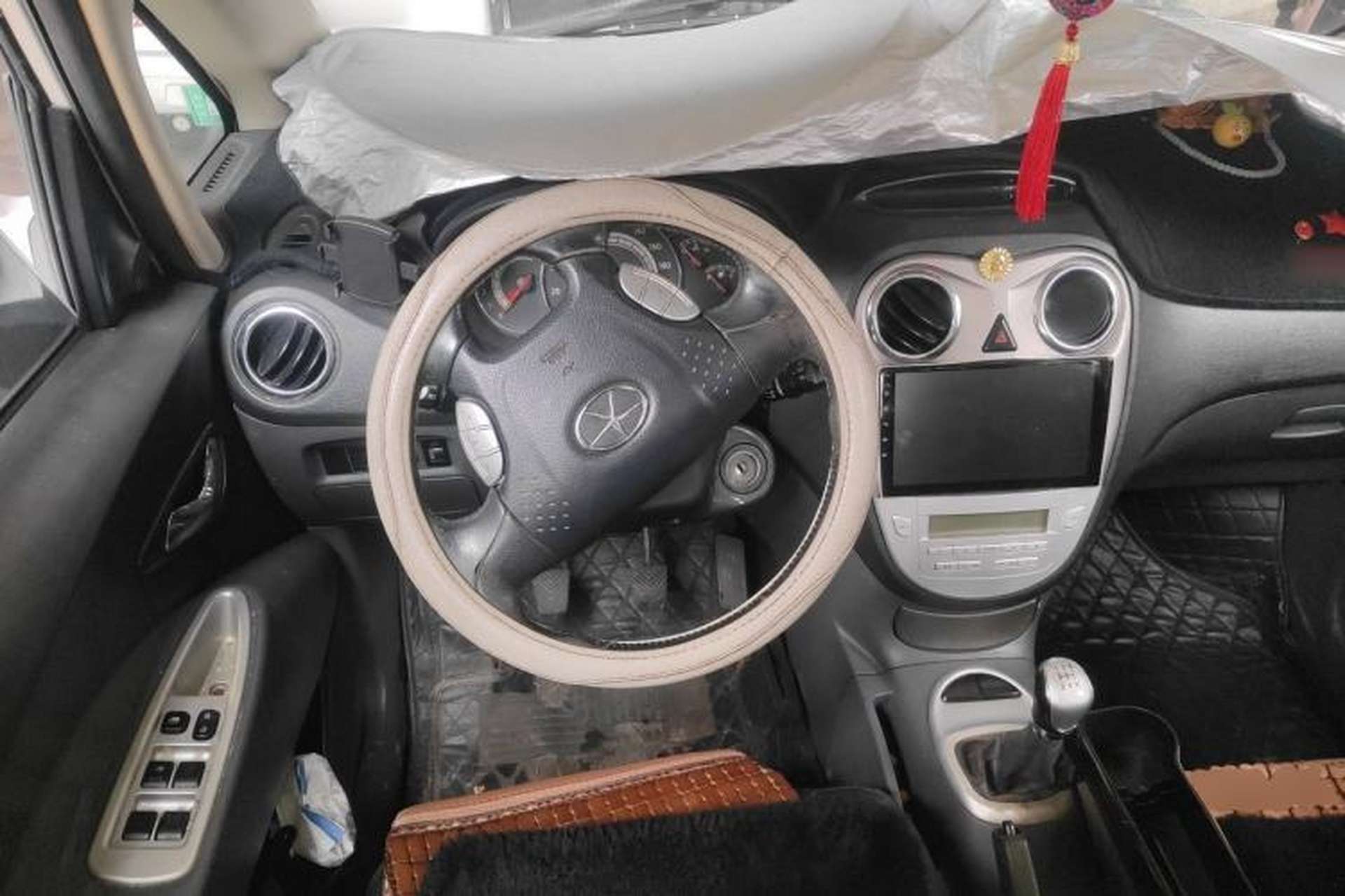 Used JAC Group Refine M2 2012 1.8L MT Business Luxury 5-Seater Steering Wheel