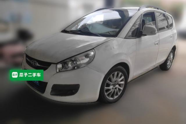 Used JAC Group Refine M2 2012 1.8L MT Business Luxury 5-Seater